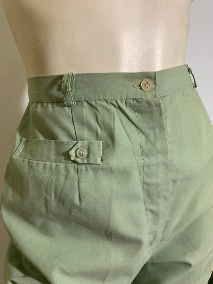 Sea Foam Green Cotton Capri Pants circa 1960s