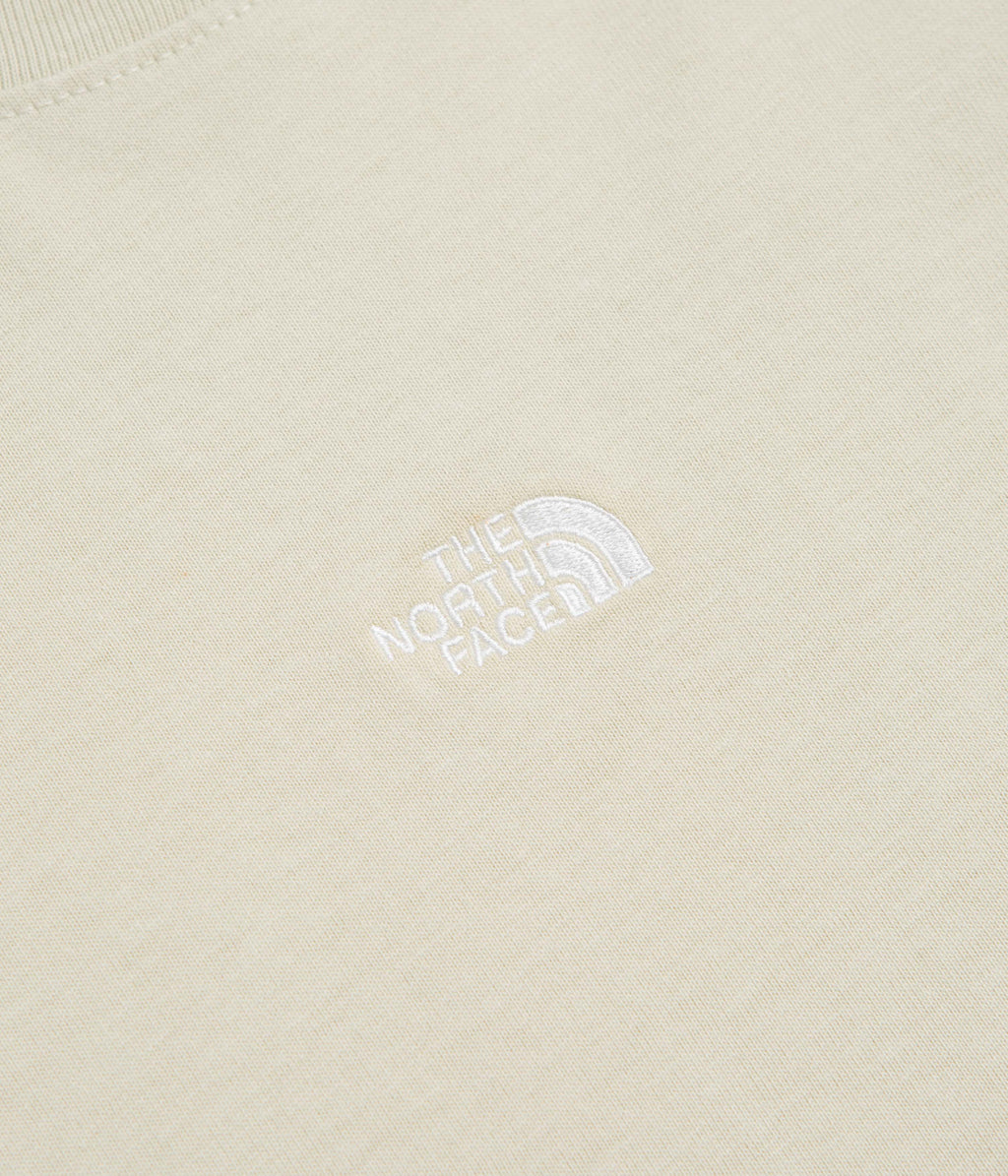 The North Face Essential Center Logo Relaxed T-Shirt - Desert Stone