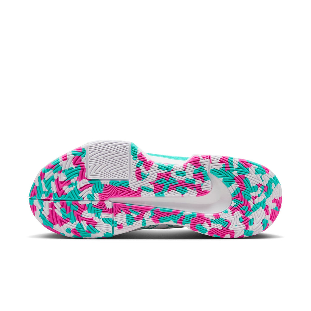 Nike Women's Zoom Challenge Pickleball Shoes in White/Retro-Alchemy Pink