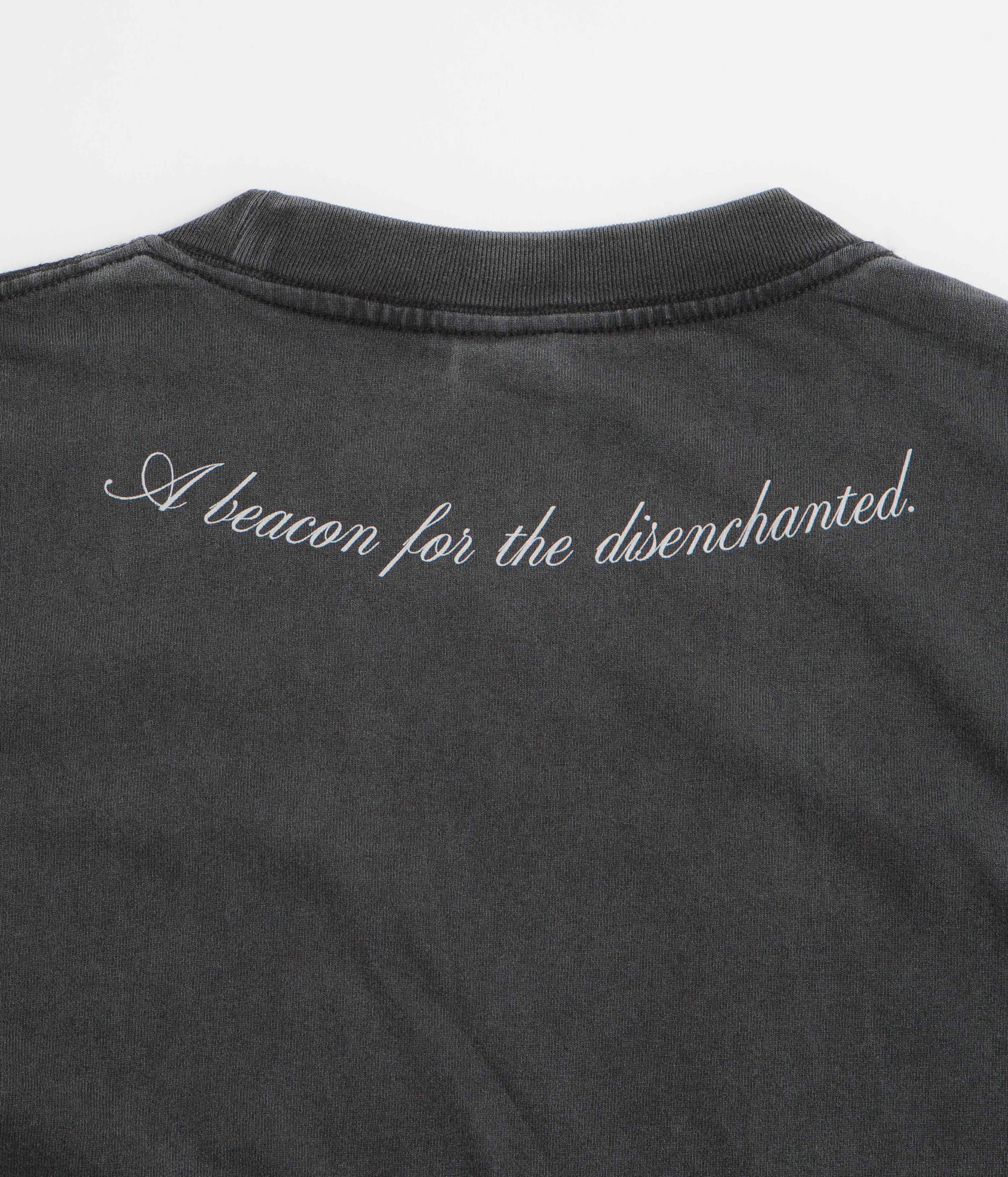 Welcome Chandelier T-Shirt - Vintage Black