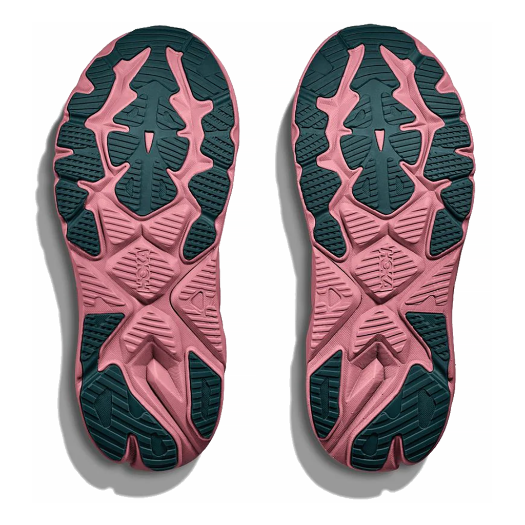 Hoka Arahi 8