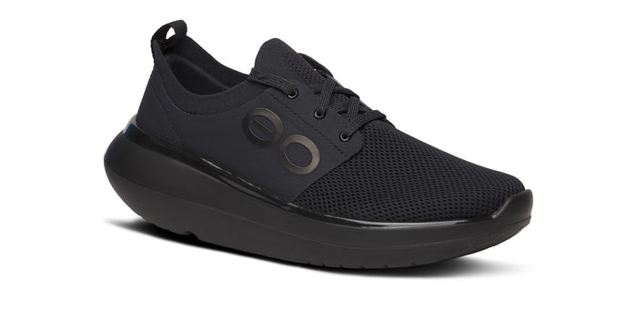 Women's OOmy Stride - Black main view